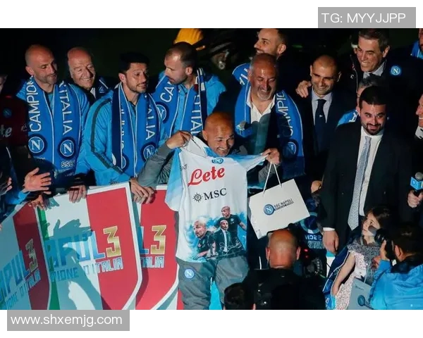 马拉多纳辉煌时刻：那不勒斯夺冠瞬间