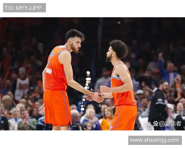 雷霆和火箭交手，保罗砍下20+6，雷霆取得胜利