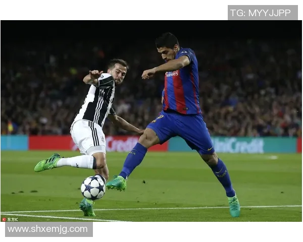 直击欧冠:利物浦逆袭晋级,梅西带领巴萨狂胜对手