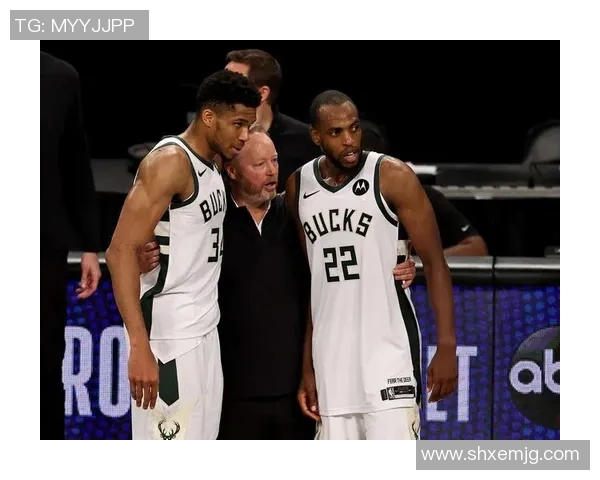 雄鹿外线射手米德尔顿入选全明星替补,为球队再添一员佼佼者 雄鹿外线射手米德尔顿入选全明星替补,为球队再添一员佼佼者