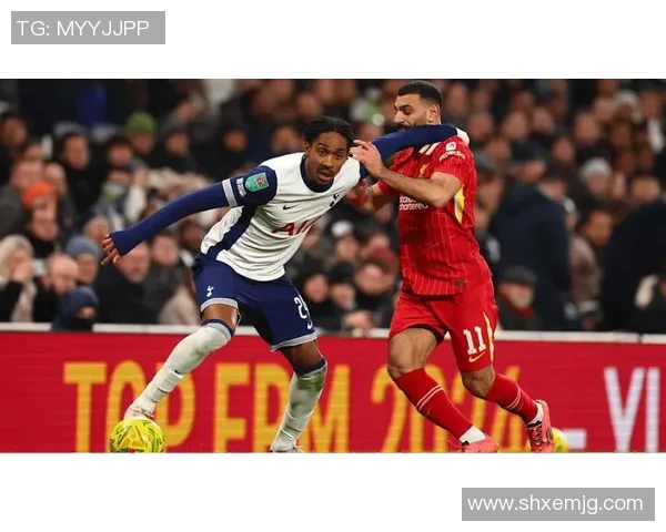 精彩对决日利物浦与热刺视频回顾全场精彩瞬间与战术分析