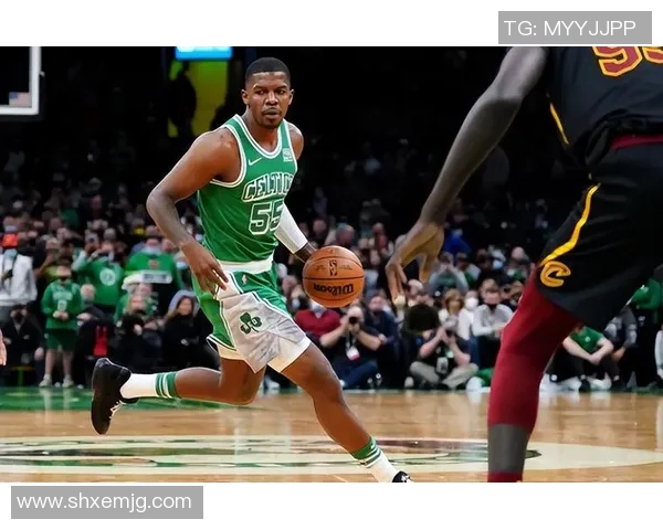 乔约翰逊：从NBA明星到商业巨头的传奇人生与奋斗历程