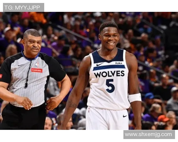 爵士队与掘金队激战正酣谁将赢得这场精彩的对决