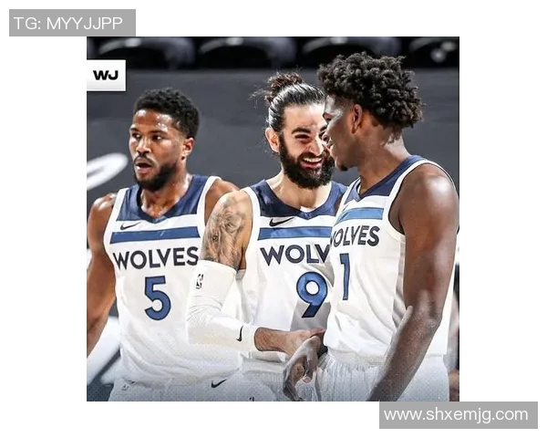 火箭队与湖人队激战正酣NBA赛场精彩对决引发球迷热议